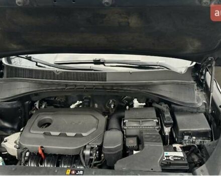 Черный Киа Соренто, объемом двигателя 2.36 л и пробегом 166 тыс. км за 13800 $, фото 18 на Automoto.ua