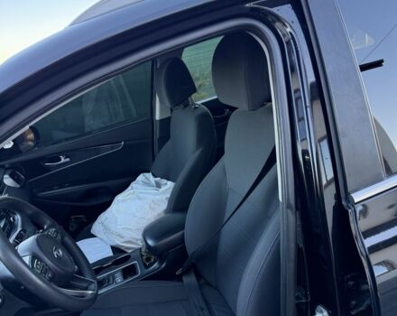 Черный Киа Соренто, объемом двигателя 2.4 л и пробегом 237 тыс. км за 14500 $, фото 9 на Automoto.ua