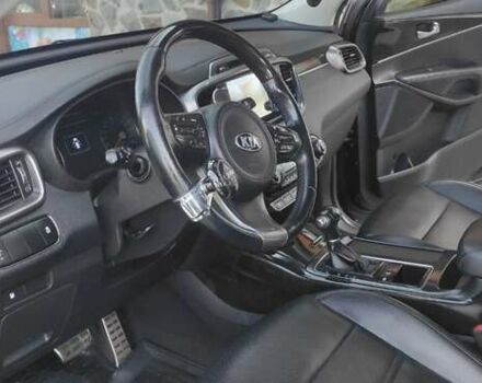 Черный Киа Соренто, объемом двигателя 2 л и пробегом 243 тыс. км за 20500 $, фото 4 на Automoto.ua