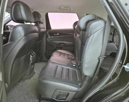 Черный Киа Соренто, объемом двигателя 2.2 л и пробегом 156 тыс. км за 16500 $, фото 9 на Automoto.ua