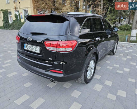 Черный Киа Соренто, объемом двигателя 2.36 л и пробегом 48 тыс. км за 14500 $, фото 5 на Automoto.ua