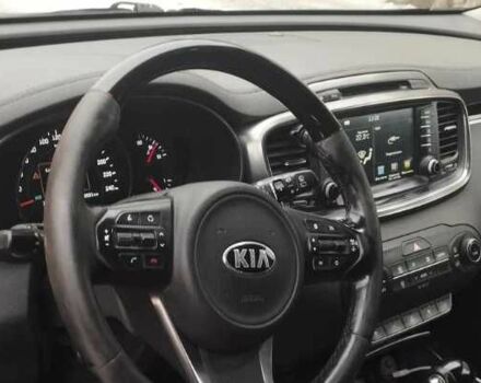 Чорний Кіа Соренто, об'ємом двигуна 2.2 л та пробігом 183 тис. км за 15000 $, фото 5 на Automoto.ua