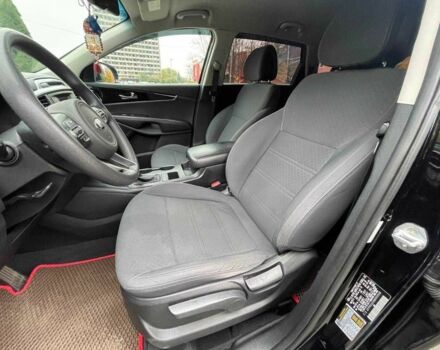 Черный Киа Соренто, объемом двигателя 2.4 л и пробегом 163 тыс. км за 13799 $, фото 8 на Automoto.ua