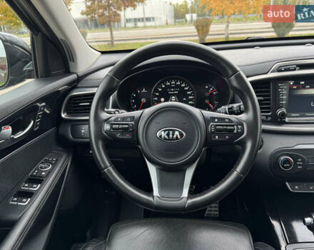 Черный Киа Соренто, объемом двигателя 2.2 л и пробегом 176 тыс. км за 24650 $, фото 33 на Automoto.ua