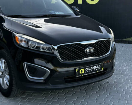 Черный Киа Соренто, объемом двигателя 2.36 л и пробегом 193 тыс. км за 14700 $, фото 3 на Automoto.ua