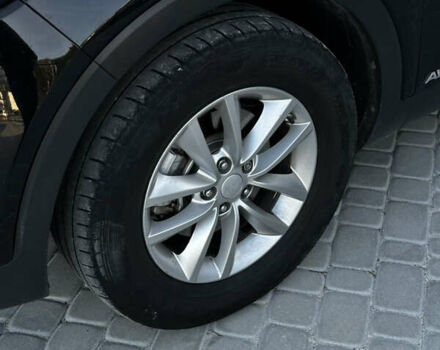 Черный Киа Соренто, объемом двигателя 2.36 л и пробегом 193 тыс. км за 14700 $, фото 4 на Automoto.ua