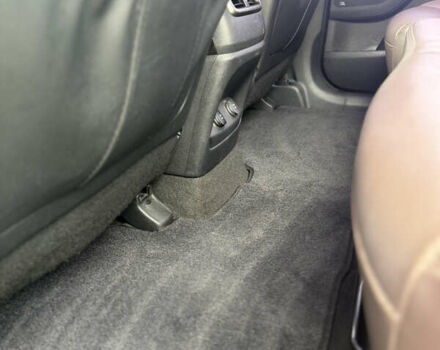 Чорний Кіа Соренто, об'ємом двигуна 2.2 л та пробігом 160 тис. км за 21599 $, фото 19 на Automoto.ua