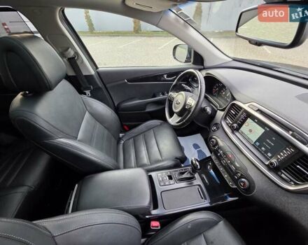 Чорний Кіа Соренто, об'ємом двигуна 2.2 л та пробігом 123 тис. км за 24950 $, фото 55 на Automoto.ua