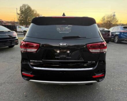 Черный Киа Соренто, объемом двигателя 3.3 л и пробегом 53 тыс. км за 12000 $, фото 4 на Automoto.ua