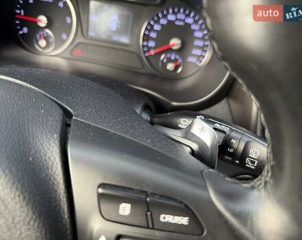 Чорний Кіа Соренто, об'ємом двигуна 2.2 л та пробігом 147 тис. км за 22700 $, фото 66 на Automoto.ua