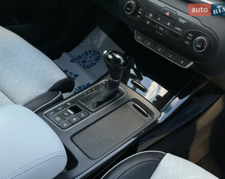 Черный Киа Соренто, объемом двигателя 2.2 л и пробегом 162 тыс. км за 24700 $, фото 11 на Automoto.ua