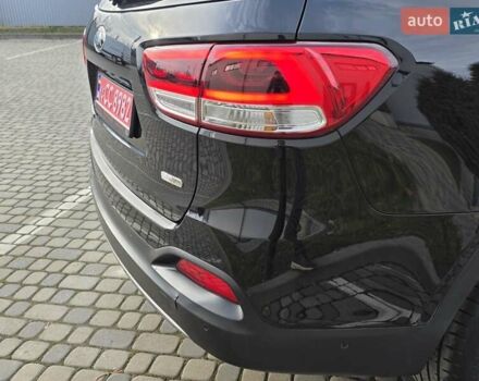 Чорний Кіа Соренто, об'ємом двигуна 2.2 л та пробігом 123 тис. км за 24950 $, фото 34 на Automoto.ua