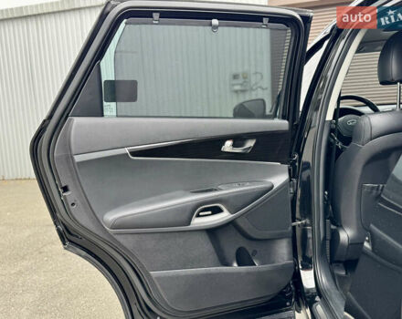 Черный Киа Соренто, объемом двигателя 2.2 л и пробегом 165 тыс. км за 25700 $, фото 20 на Automoto.ua