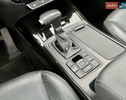 Черный Киа Соренто, объемом двигателя 2.2 л и пробегом 165 тыс. км за 25700 $, фото 27 на Automoto.ua