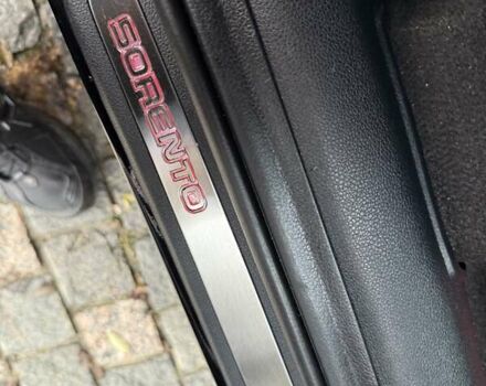 Чорний Кіа Соренто, об'ємом двигуна 2.2 л та пробігом 147 тис. км за 22700 $, фото 68 на Automoto.ua