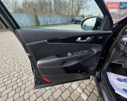 Чорний Кіа Соренто, об'ємом двигуна 2.2 л та пробігом 123 тис. км за 24950 $, фото 76 на Automoto.ua