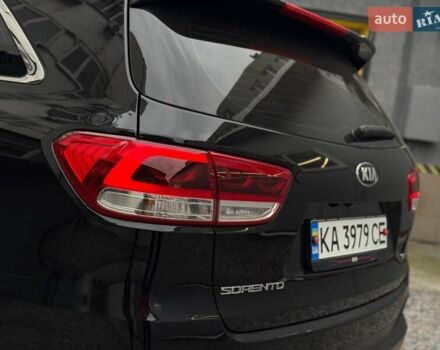 Киа Соренто 2017 в Киеве на Automoto.ua Черный Киа Соренто, объемом двигателя 2.2 л и пробегом 146 тыс. км за 23999 $, фото 9 на Automoto.ua
