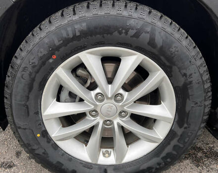 Черный Киа Соренто, объемом двигателя 2.4 л и пробегом 119 тыс. км за 16300 $, фото 15 на Automoto.ua