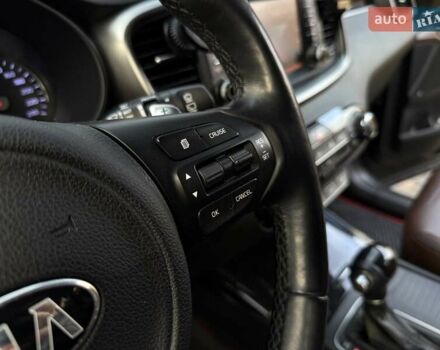 Чорний Кіа Соренто, об'ємом двигуна 2.2 л та пробігом 147 тис. км за 22700 $, фото 25 на Automoto.ua