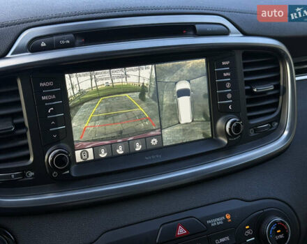 Черный Киа Соренто, объемом двигателя 2.2 л и пробегом 162 тыс. км за 24700 $, фото 21 на Automoto.ua