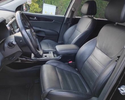 Киа Соренто 2017 в Сумах на Automoto.ua Черный Киа Соренто, объемом двигателя 2 л и пробегом 88 тыс. км за 24000 $, фото 7 на Automoto.ua