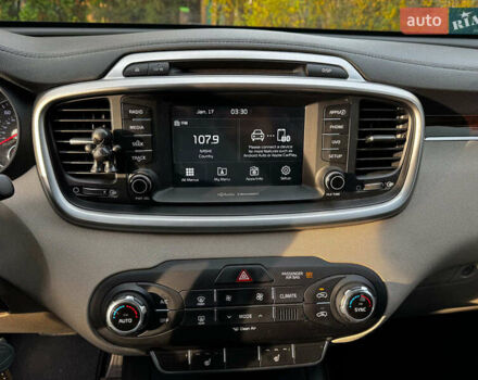 Черный Киа Соренто, объемом двигателя 2.4 л и пробегом 173 тыс. км за 16490 $, фото 16 на Automoto.ua