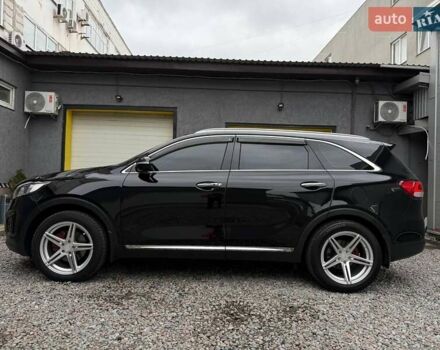 Киа Соренто 2017 в Киеве на Automoto.ua Черный Киа Соренто, объемом двигателя 2.2 л и пробегом 146 тыс. км за 23999 $, фото 5 на Automoto.ua