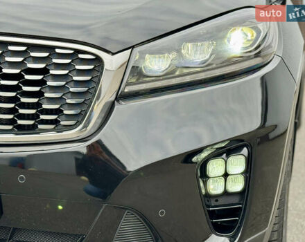 Черный Киа Соренто, объемом двигателя 2.2 л и пробегом 165 тыс. км за 25700 $, фото 7 на Automoto.ua