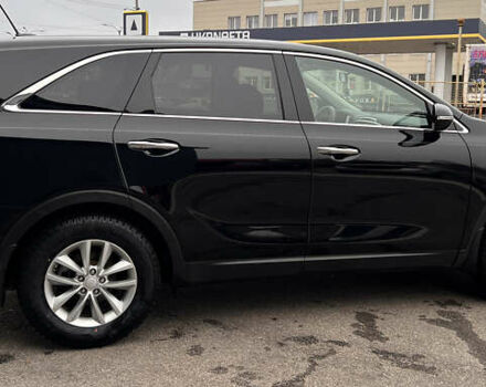 Черный Киа Соренто, объемом двигателя 2.4 л и пробегом 119 тыс. км за 16300 $, фото 16 на Automoto.ua