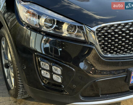 Черный Киа Соренто, объемом двигателя 2.2 л и пробегом 162 тыс. км за 24700 $, фото 6 на Automoto.ua