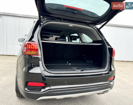 Черный Киа Соренто, объемом двигателя 2.2 л и пробегом 165 тыс. км за 25700 $, фото 21 на Automoto.ua