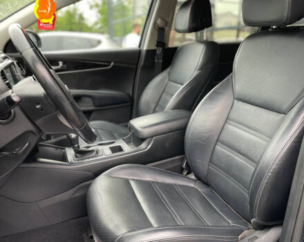 Черный Киа Соренто, объемом двигателя 2.4 л и пробегом 115 тыс. км за 17700 $, фото 9 на Automoto.ua