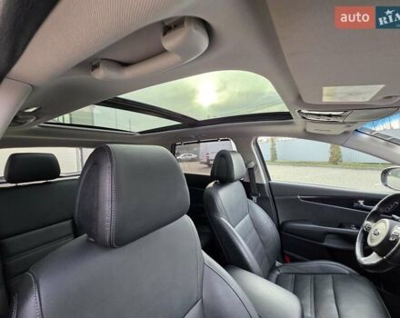 Чорний Кіа Соренто, об'ємом двигуна 2.2 л та пробігом 123 тис. км за 24950 $, фото 51 на Automoto.ua