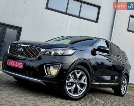 Чорний Кіа Соренто, об'ємом двигуна 2.2 л та пробігом 123 тис. км за 24950 $, фото 8 на Automoto.ua