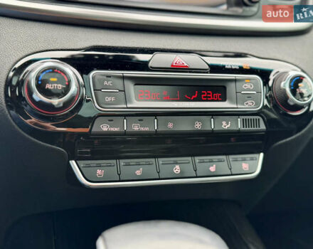 Черный Киа Соренто, объемом двигателя 2.2 л и пробегом 165 тыс. км за 25700 $, фото 32 на Automoto.ua