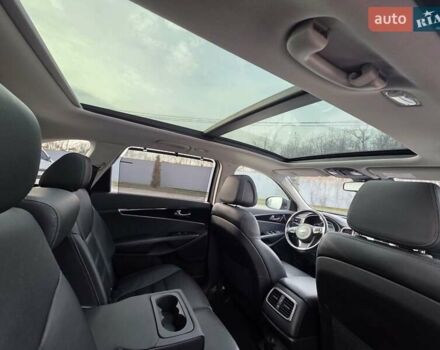 Чорний Кіа Соренто, об'ємом двигуна 2.2 л та пробігом 123 тис. км за 24950 $, фото 66 на Automoto.ua