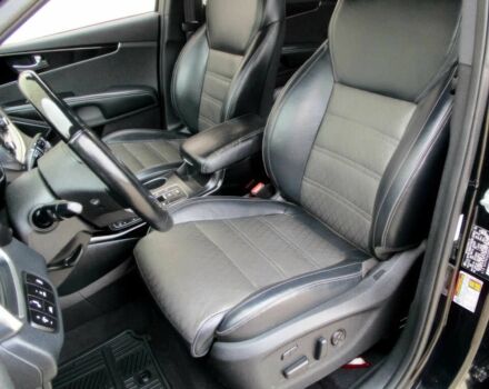 Чорний Кіа Соренто, об'ємом двигуна 3.3 л та пробігом 57 тис. км за 4000 $, фото 10 на Automoto.ua