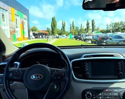 Черный Киа Соренто, объемом двигателя 2.4 л и пробегом 160 тыс. км за 16000 $, фото 5 на Automoto.ua
