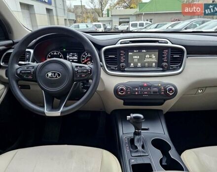 Черный Киа Соренто, объемом двигателя 0 л и пробегом 144 тыс. км за 16700 $, фото 16 на Automoto.ua