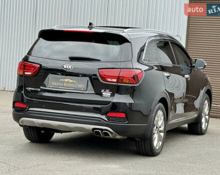 Черный Киа Соренто, объемом двигателя 2.2 л и пробегом 165 тыс. км за 25700 $, фото 16 на Automoto.ua