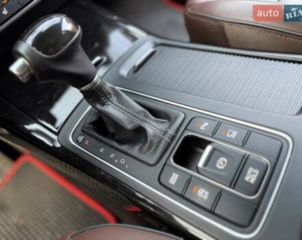 Чорний Кіа Соренто, об'ємом двигуна 2.2 л та пробігом 147 тис. км за 22700 $, фото 49 на Automoto.ua