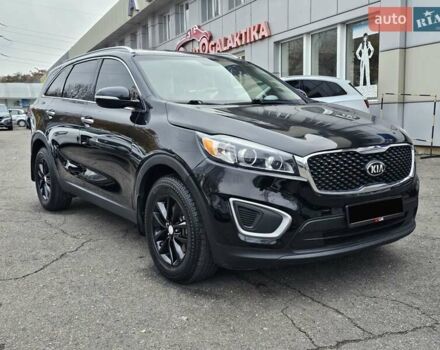 Черный Киа Соренто, объемом двигателя 0 л и пробегом 144 тыс. км за 16700 $, фото 4 на Automoto.ua