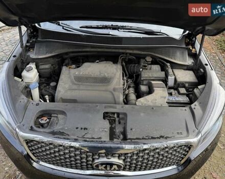 Чорний Кіа Соренто, об'ємом двигуна 2.2 л та пробігом 147 тис. км за 22700 $, фото 87 на Automoto.ua