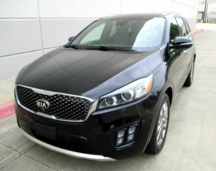 Чорний Кіа Соренто, об'ємом двигуна 3.3 л та пробігом 57 тис. км за 4000 $, фото 2 на Automoto.ua