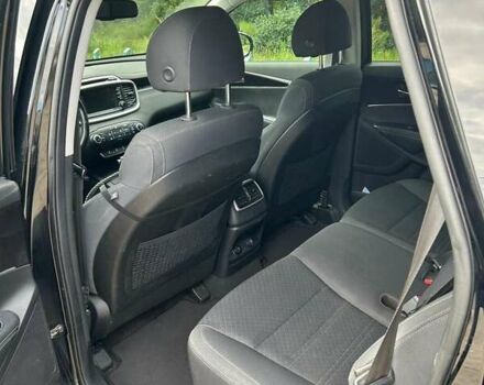 Черный Киа Соренто, объемом двигателя 2.36 л и пробегом 167 тыс. км за 14500 $, фото 10 на Automoto.ua