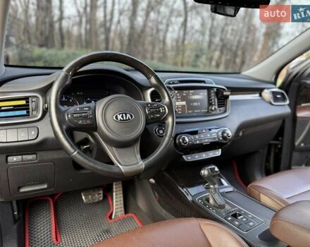 Чорний Кіа Соренто, об'ємом двигуна 2.2 л та пробігом 147 тис. км за 22700 $, фото 44 на Automoto.ua