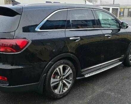 Чорний Кіа Соренто, об'ємом двигуна 2.2 л та пробігом 176 тис. км за 10800 $, фото 1 на Automoto.ua