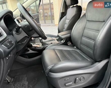 Кіа Соренто 2018 у Вінниці на Automoto.ua Чорний Кіа Соренто, об'ємом двигуна 2.2 л та пробігом 117 тис. км за 24800 $, фото 39 на Automoto.ua
