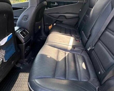 Черный Киа Соренто, объемом двигателя 3.5 л и пробегом 145 тыс. км за 15500 $, фото 4 на Automoto.ua