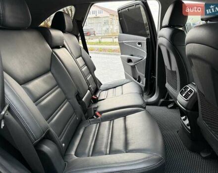 Кіа Соренто 2018 у Вінниці на Automoto.ua Чорний Кіа Соренто, об'ємом двигуна 2.2 л та пробігом 117 тис. км за 24800 $, фото 65 на Automoto.ua